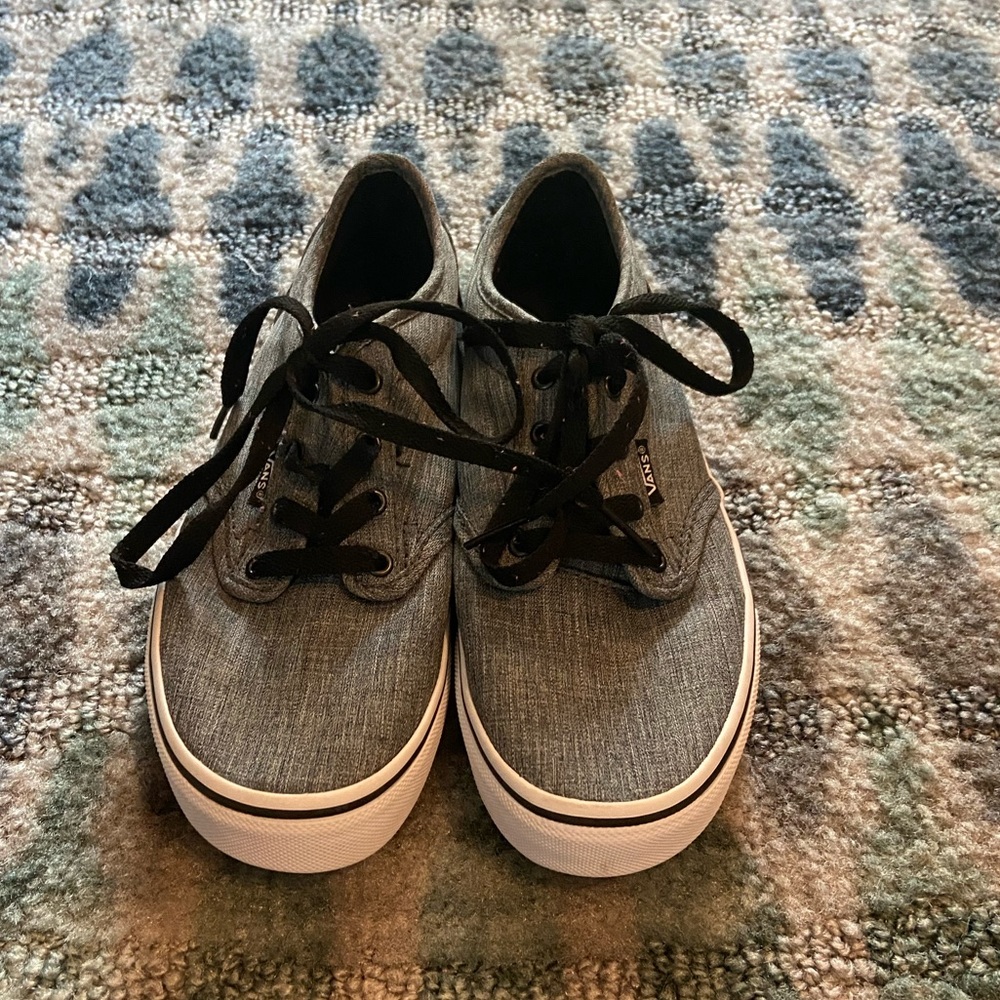 Vans - Picture 4 of 4